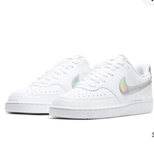 NIKE Court Vision Low “ White” - Sz. 8